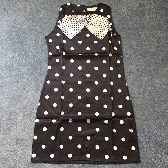 Tracy Negoshian Dresses & Skirts - 🌻HP🌻T. N. Polka Dot dress